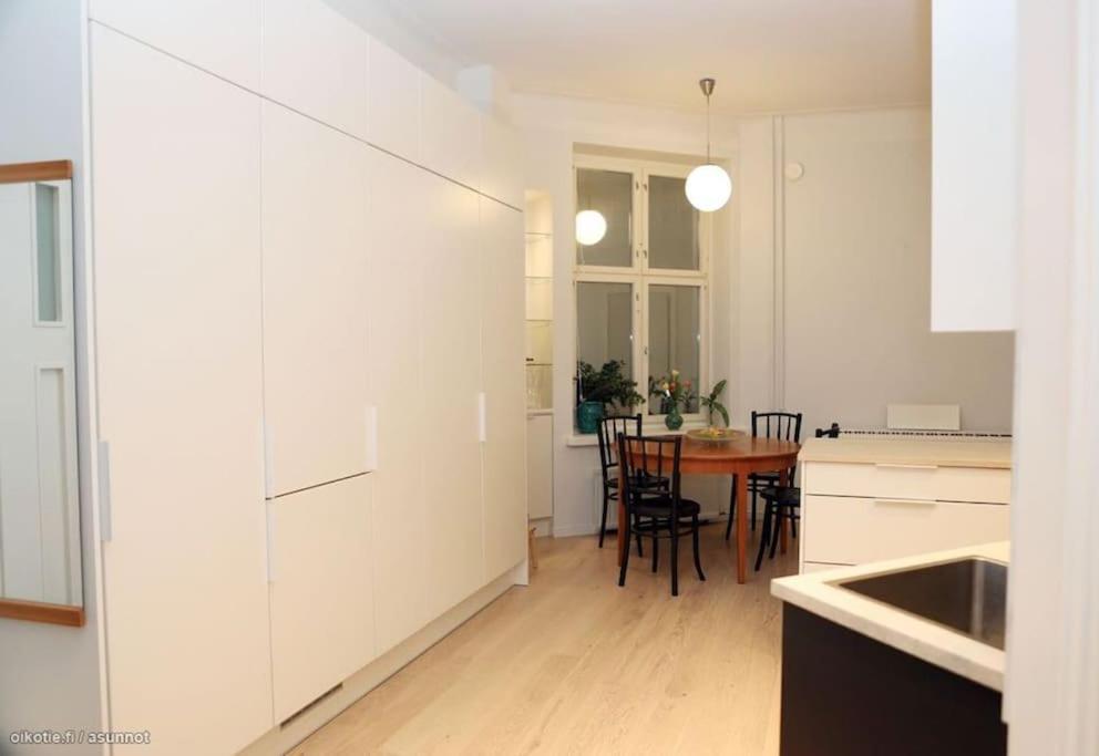 Corner Apartment ヘルシンキ エクステリア 写真